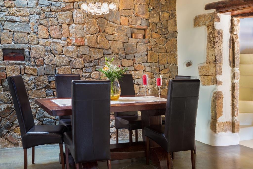 Verekinthos Villas - Pool, Hot Tub, Bbq, Kids Playground, Stunning Mountain Views Yerolákkos Esterno foto